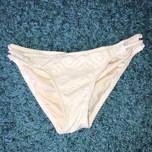 Lace bikini bottoms